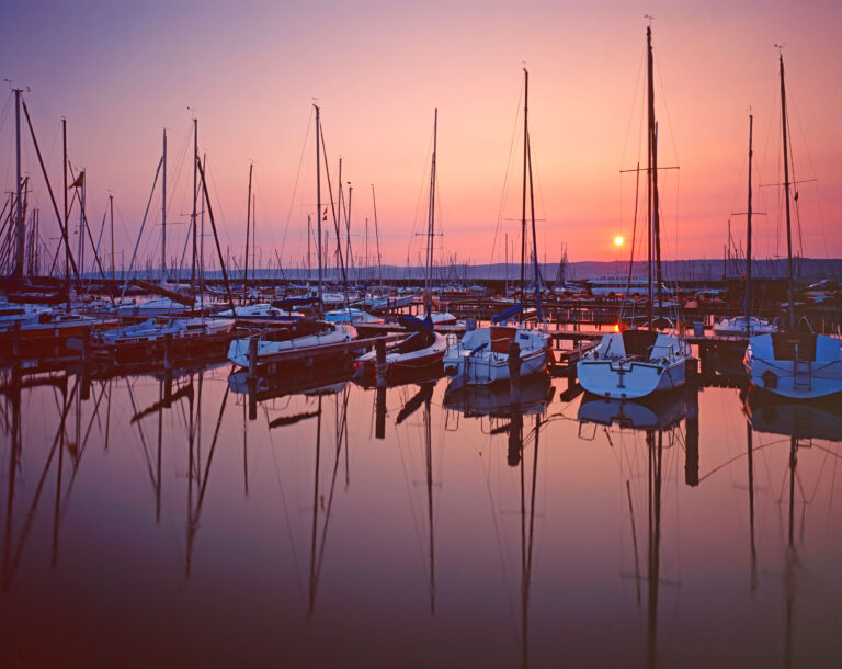 Neusiedlersee Bootsverleih Segelboothafen