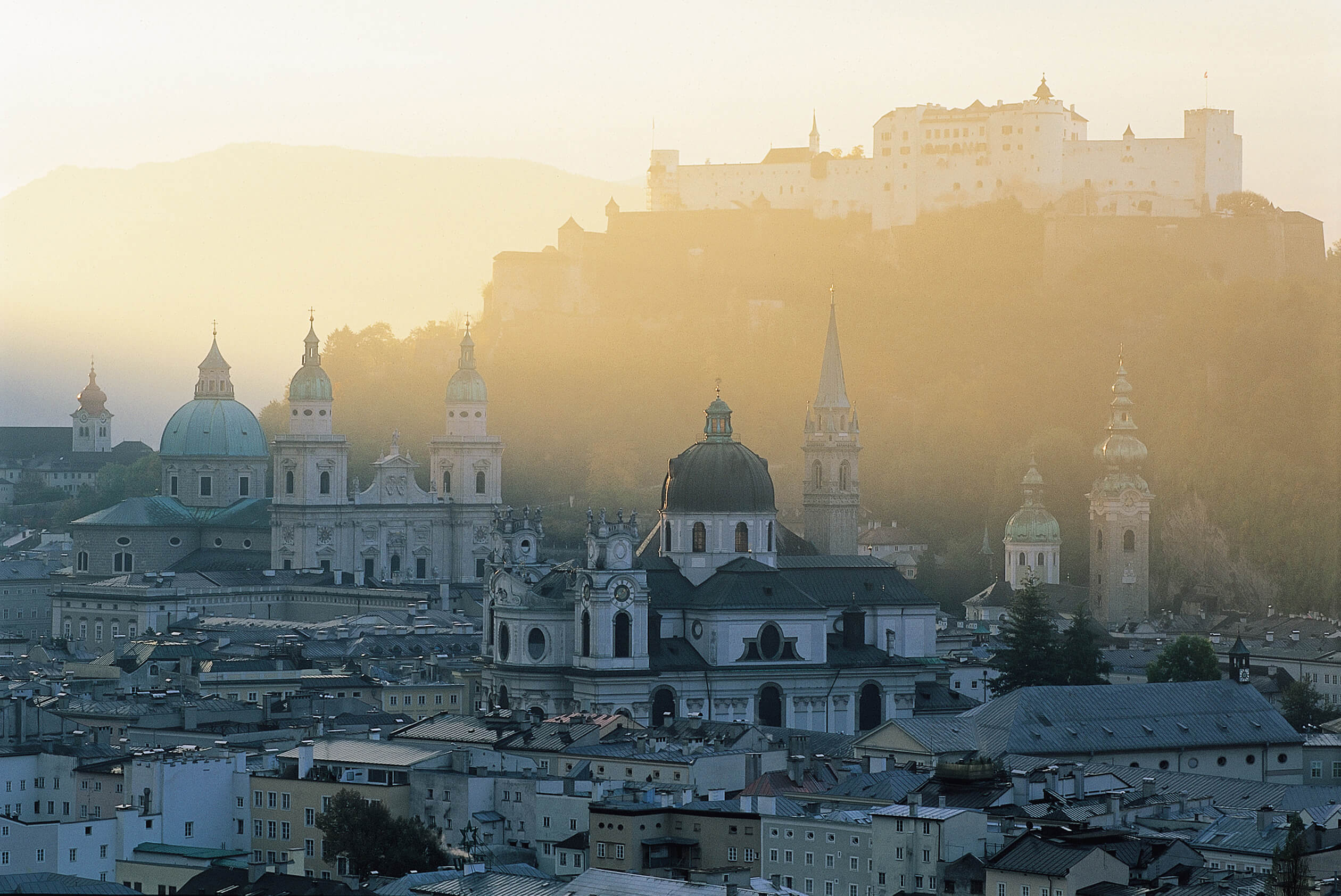 Salzburg Festung Hohen Salzburg Blick auf die Festung Hohen Salzburg